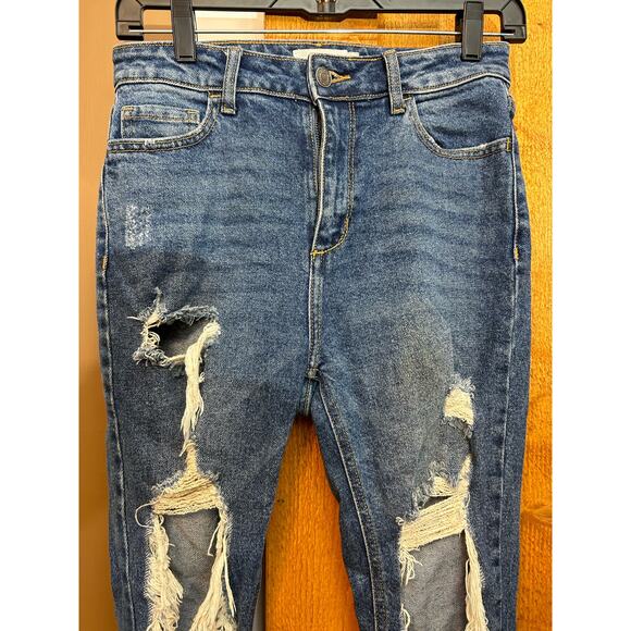 Women's Junior Size 3 Cello Distressed GUC Busted Knee Skinny - Picture 7 of 8